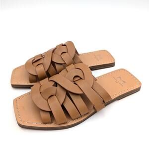 Marc Fisher LTD Kimiko Flat Sandal Women's Medium Natural Size US5M EU36